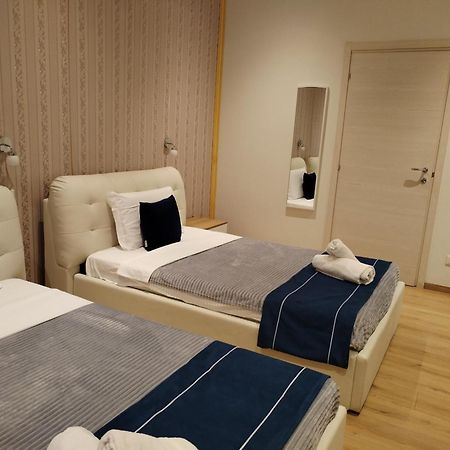 Fiera Camera Verona Luaran gambar