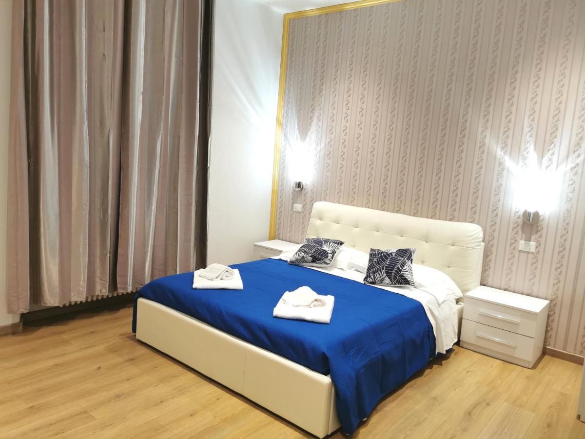 Fiera Camera Verona Luaran gambar