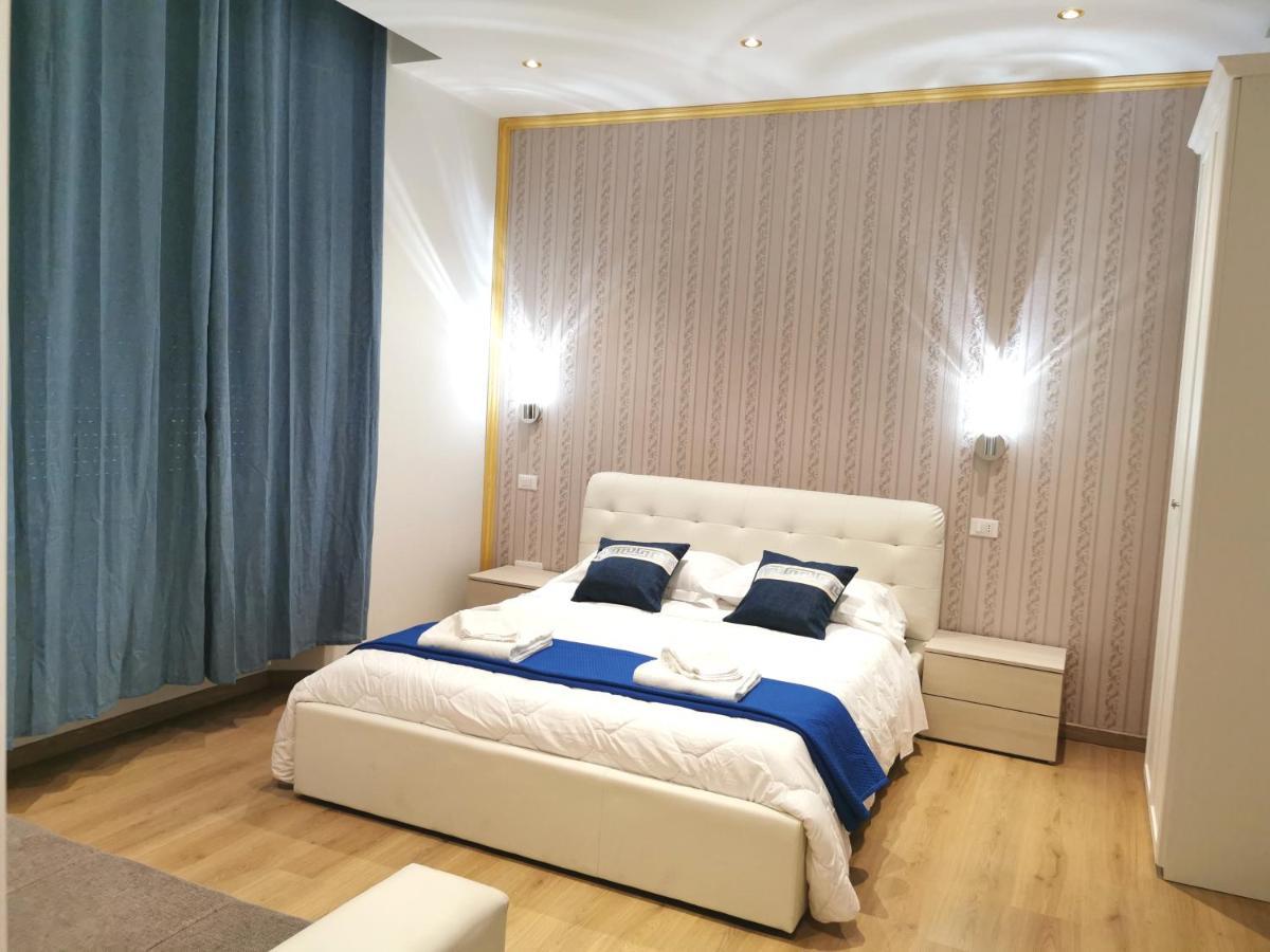 Fiera Camera Verona Luaran gambar